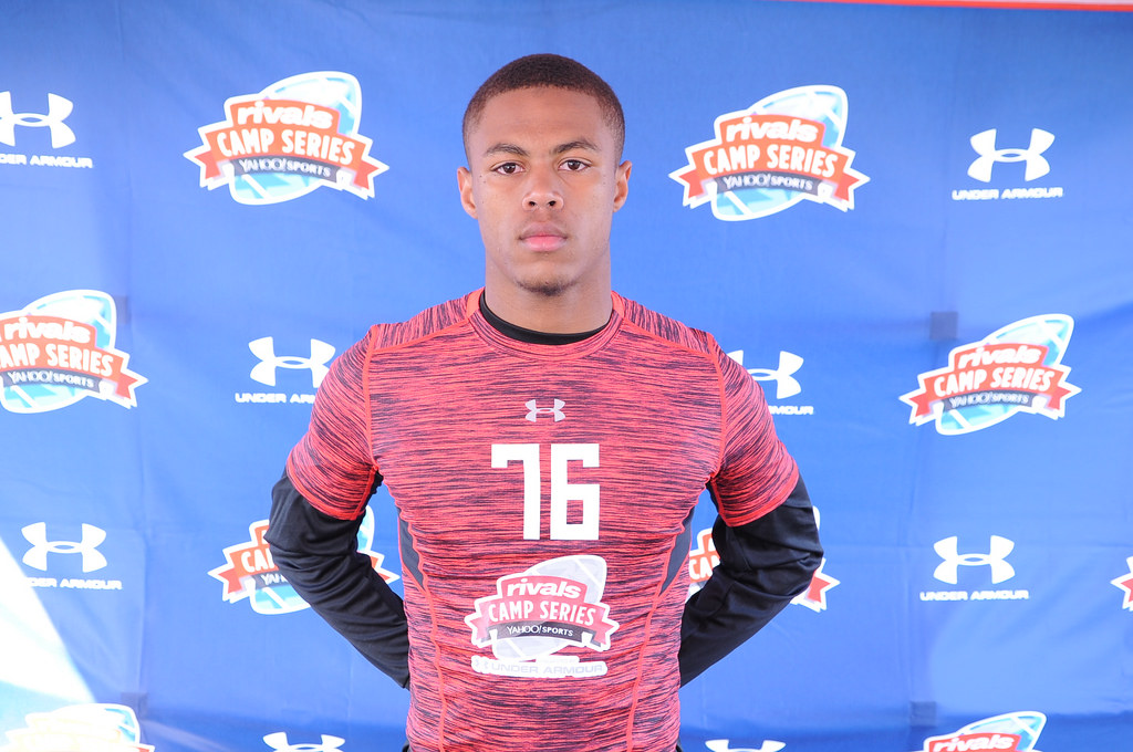 3-star DB Donovan Stiner commits to Florida 