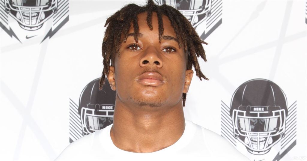 Gators land commitment of 2018 DB John&nbsp;Huggins