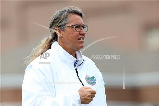 Florida head coach Amanda O’Leary named Tewaaraton&nbsp;Legend