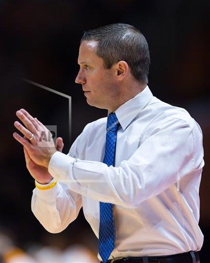 KeVaughn Allen, Dontay Bassett lead Gators past #10&nbsp;Auburn