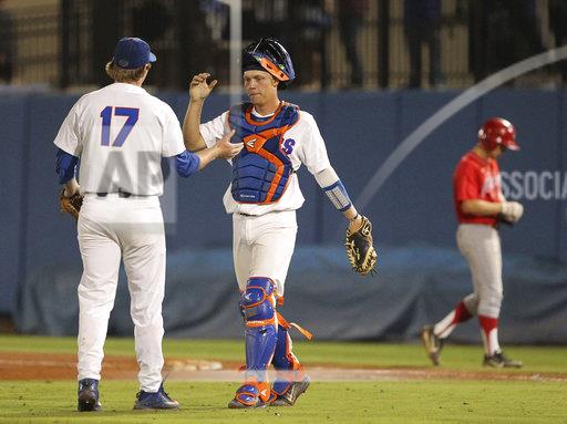 BSB: #2 Gators earn series victory over #4&nbsp;Arkansas