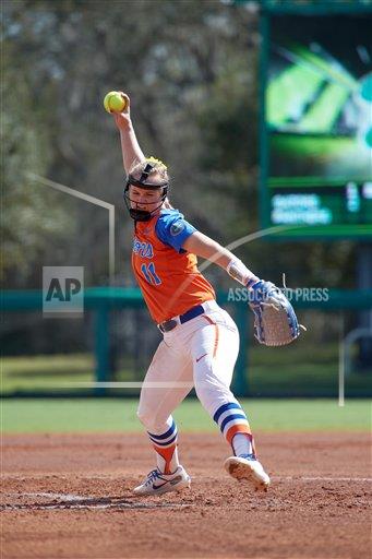 SB: Kelly Barnhill earns third SEC Pitcher of the Week honor of&nbsp;season