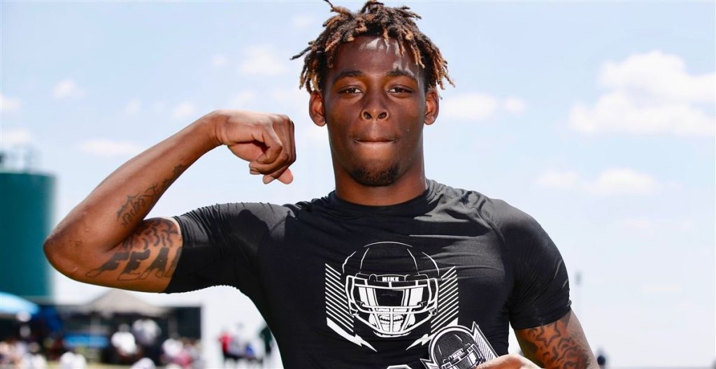 FB: Gators flip 4-star LB Diwun Black from Ole&nbsp;Miss
