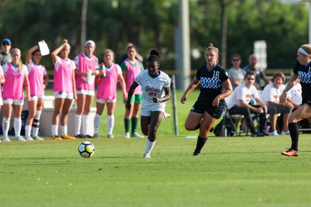 SOC: F Deanne Rose named to MAC Hermann Trophy watch&nbsp;list