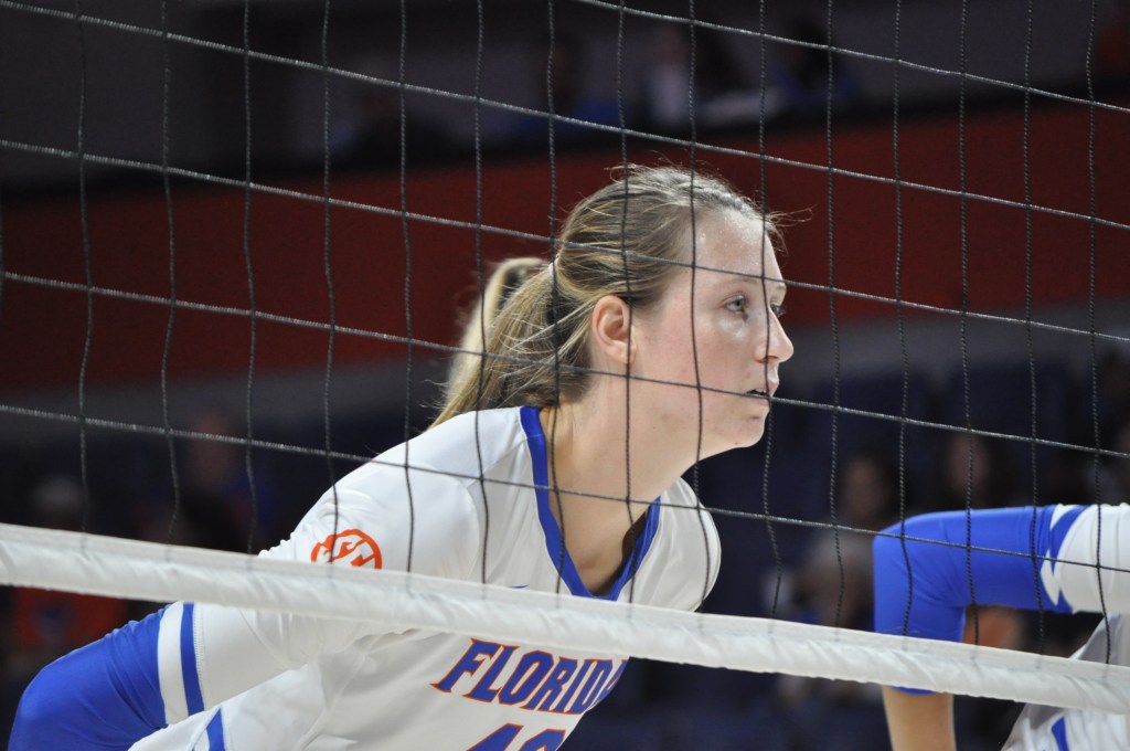 VB: Gators edge Texas A&M in five sets, remain unbeaten in SEC&nbsp;play