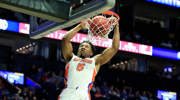 MBB: Gators survive Arkansas, move to SEC&nbsp;Quarters