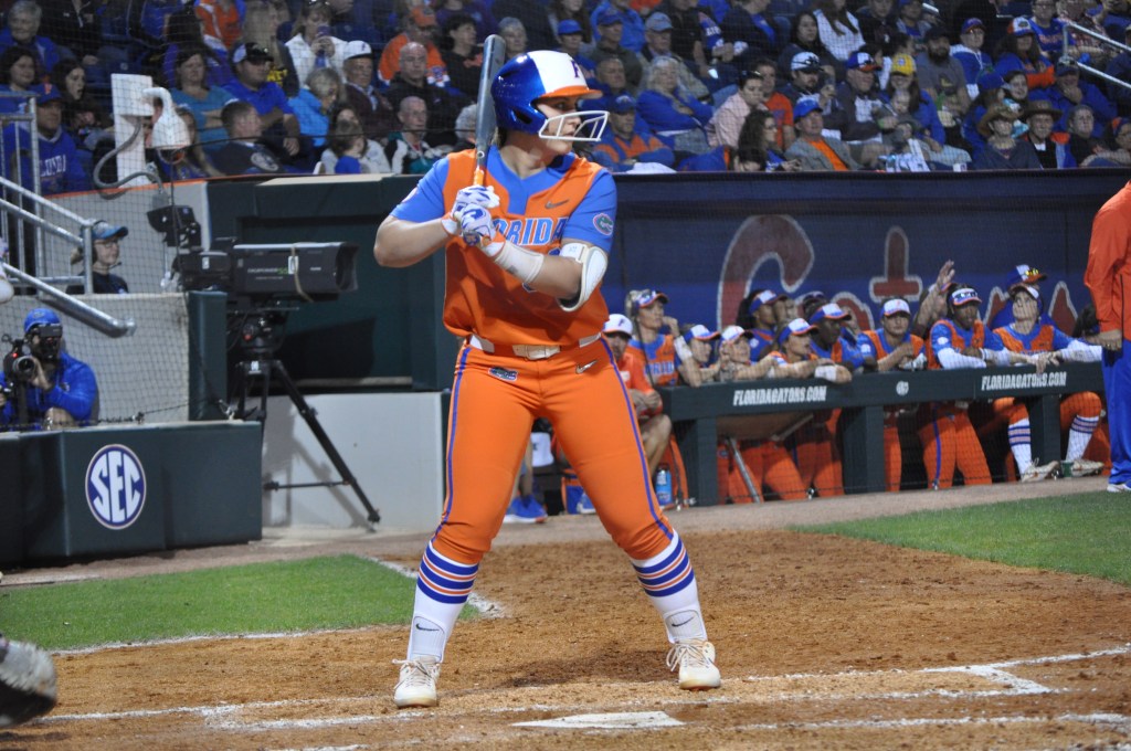SB: Lindaman’s blast lifts Gators past former team; Barnhill reaches&nbsp;milestone