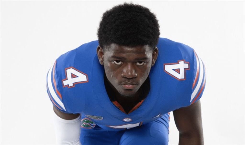 FB: 4-star DE Antwaun Powell commits to&nbsp;Gators