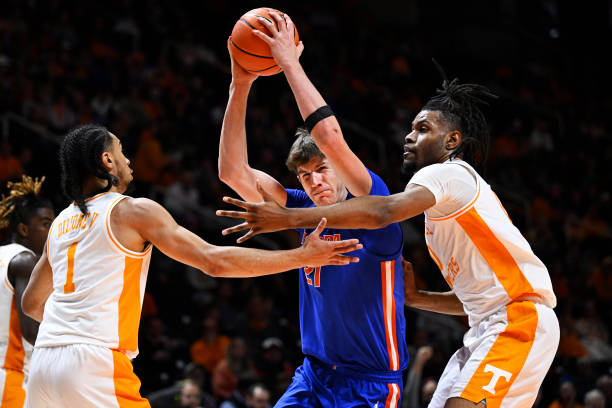 MBB: Gators no match for No. 6 Tennessee, fall to 1-3 in SEC&nbsp;play