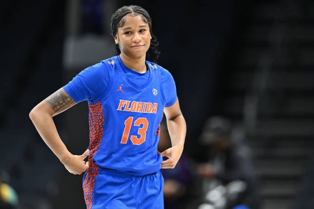 WBB: Gators Dominate Razorbacks On the Road,&nbsp;108-78