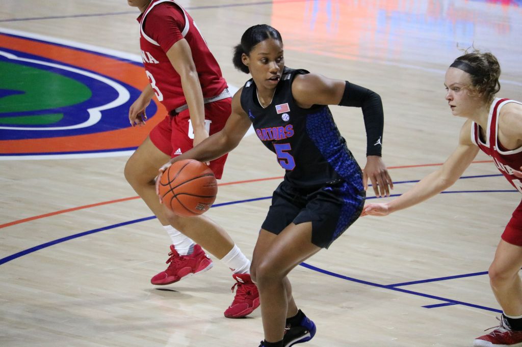 WBB: Gators fall to No. 18 Indiana&nbsp;73-49