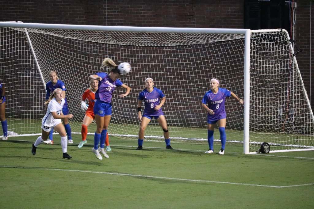 SOC: Gators Fall to No. 12 Tennessee,&nbsp;2-0