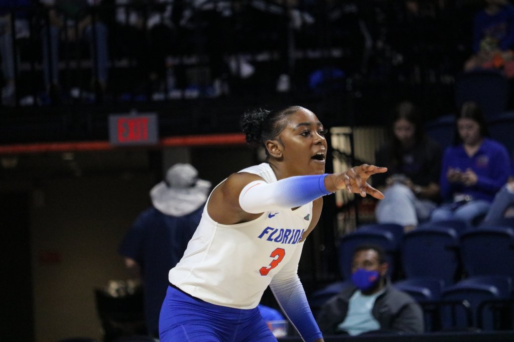 VB: Gators Sweep Auburn; Move to 12-2 in SEC&nbsp;Play