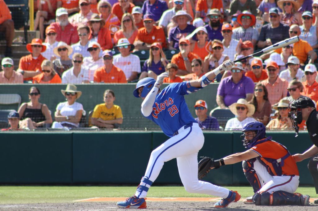 BSB: Gators Claim Series Win at Mississippi&nbsp;State