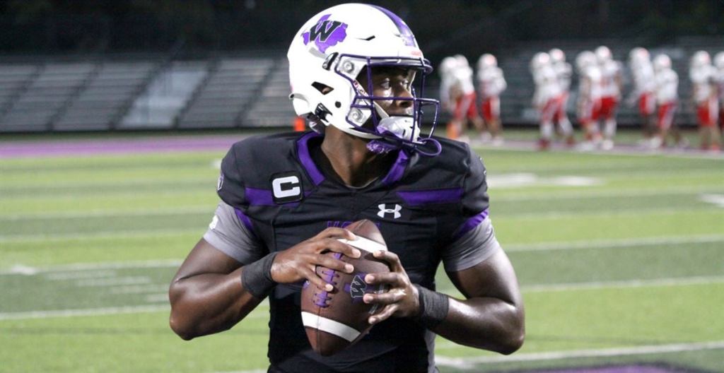 2024 5-Star QB DJ Lagway Commits to Gators