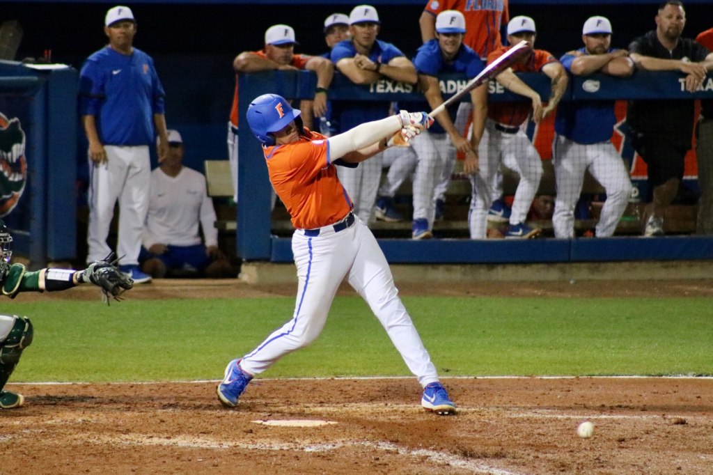 BSB: No. 2 Gators sweep Miami with 5-3&nbsp;win