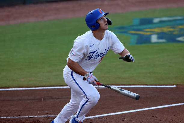BSB: Gators Walk Off Virginia in Wild CWS&nbsp;Opener