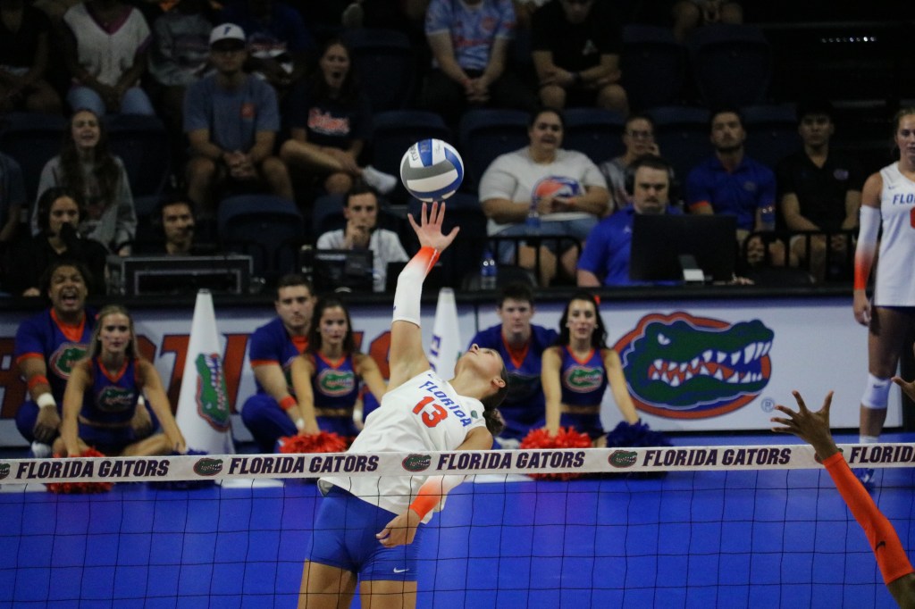 VB: Career Highs Lead Gators Past LSU in Five&nbsp;Sets