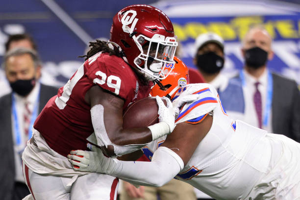 Sooners Run Past Gators in Cotton Bowl,&nbsp;55-20
