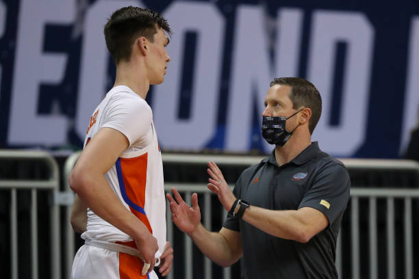 Outraged Gators fans flood Twitter after Oral Roberts&nbsp;loss