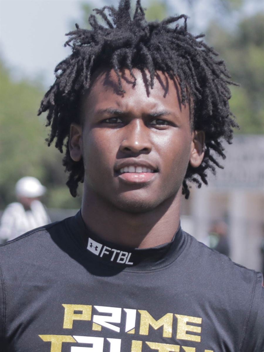 2023 CB Shawn Russ commits to&nbsp;Gators