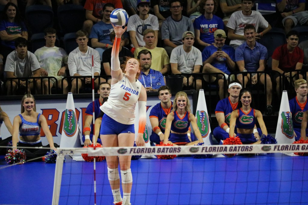 VB: Stucky, Beason Earn SEC Honors for Performances Against Texas&nbsp;A&M