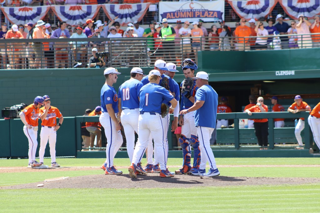 Gators’ Rally Falls Short vs TAMU in CWS&nbsp;Opener