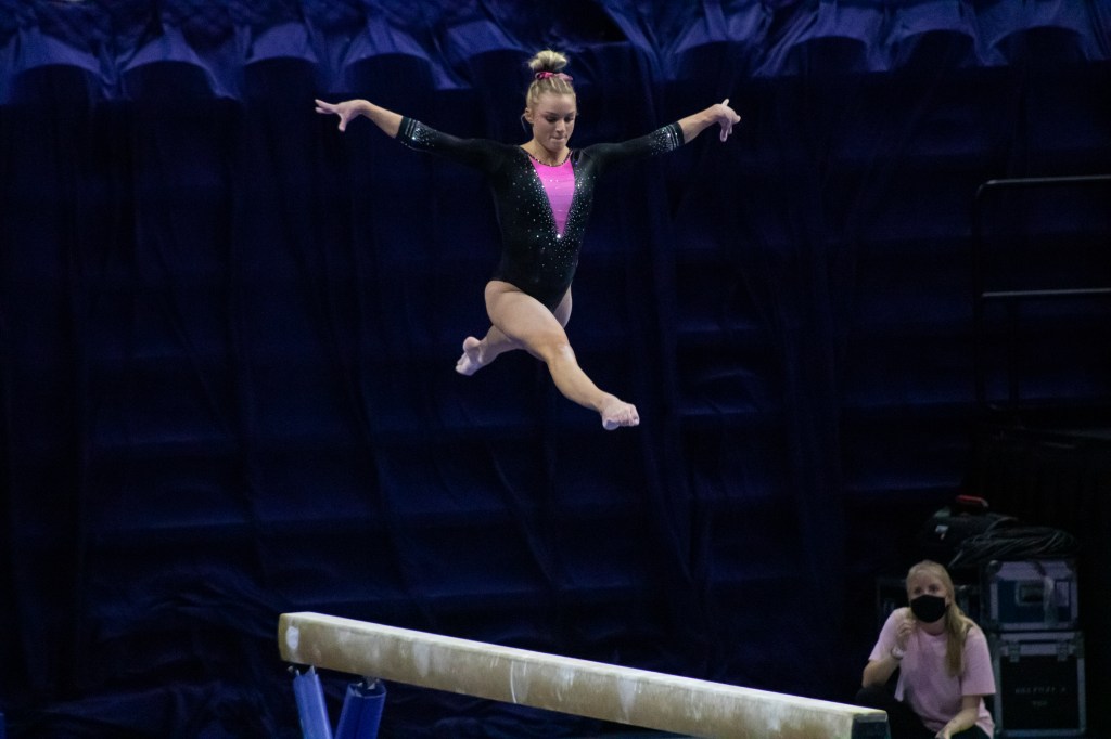 WGYM: Two Steps Back… Can the Gators Take Another Step Forward at&nbsp;Regionals?