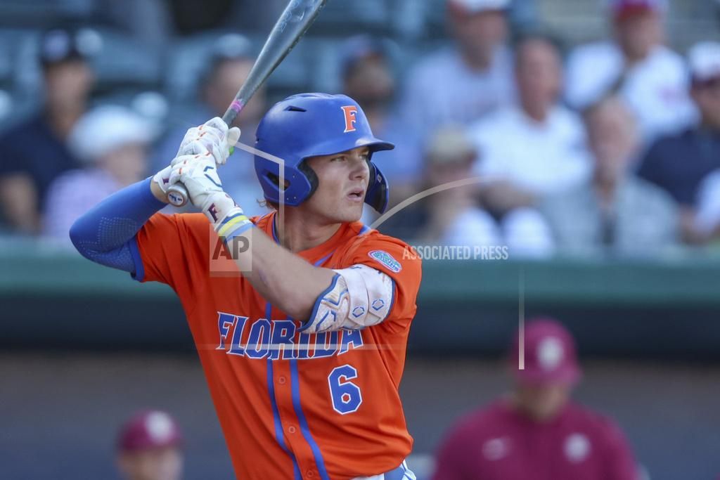 BSB: Five-run fifth costs Gators game two vs.&nbsp;Alabama