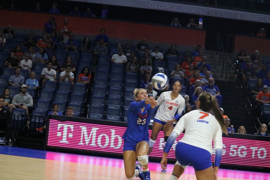 VB: Gators Swept by Auburn at Home for Third Loss of&nbsp;Season