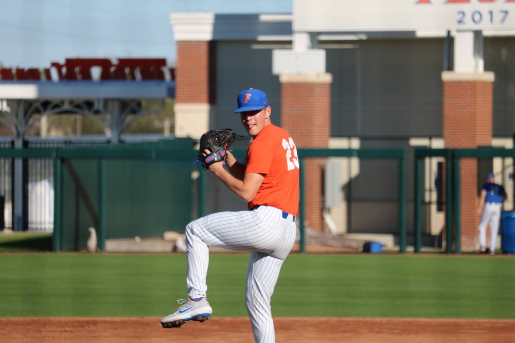 BSB: Halter Propels Gators Past Auburn in Series&nbsp;Opener