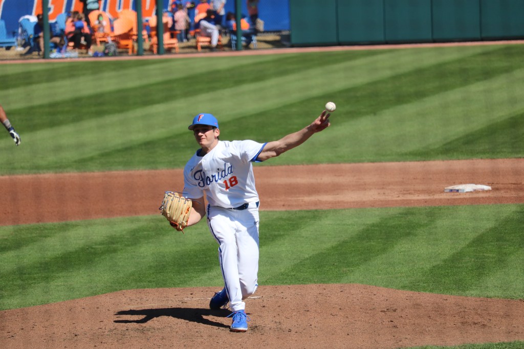 BSB: Gators Drop Series Opener vs&nbsp;Arkansas