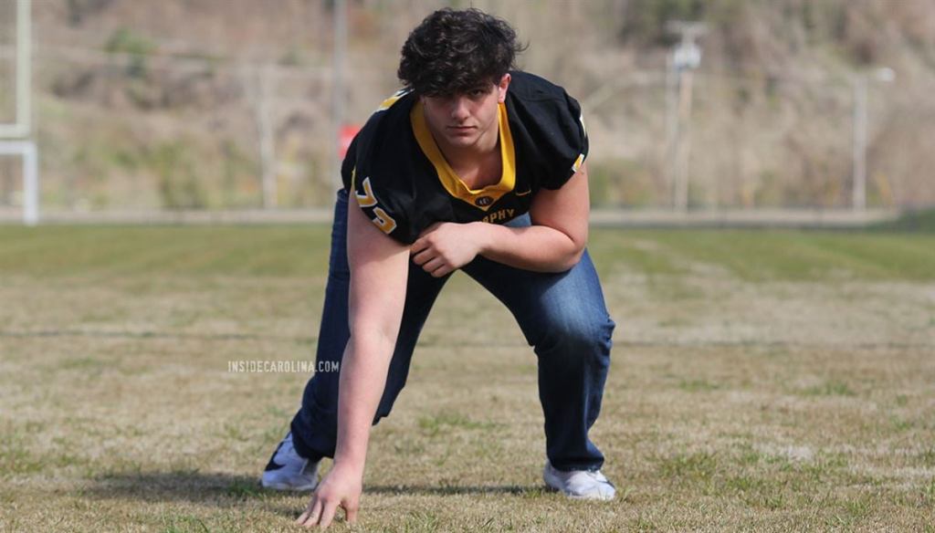 Gators land commitment from 4-star OT Yousef&nbsp;Mugharbil