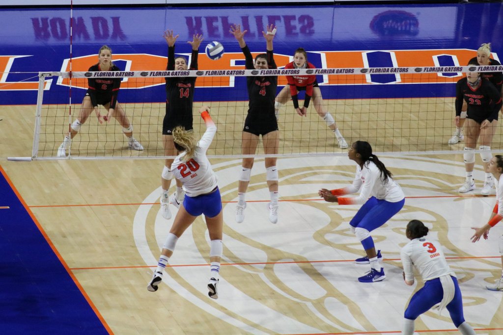 VB: Gators Rally for Five Set Victory Over&nbsp;Mizzou