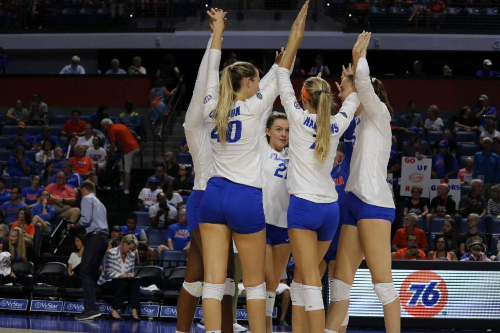 VB: Gators sweep Arkansas; move to 15-2 in SEC&nbsp;play