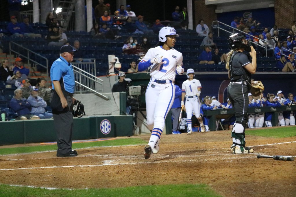 SB: Arkansas Snaps Florida’s Five-Game Win Streak Friday