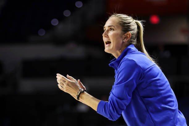 WBB: Florida breaks into AP Top 25 at No.&nbsp;19