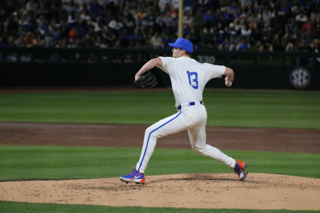 BSB: Eleven Run Sixth Inning Dooms Gators vs&nbsp;Tennessee