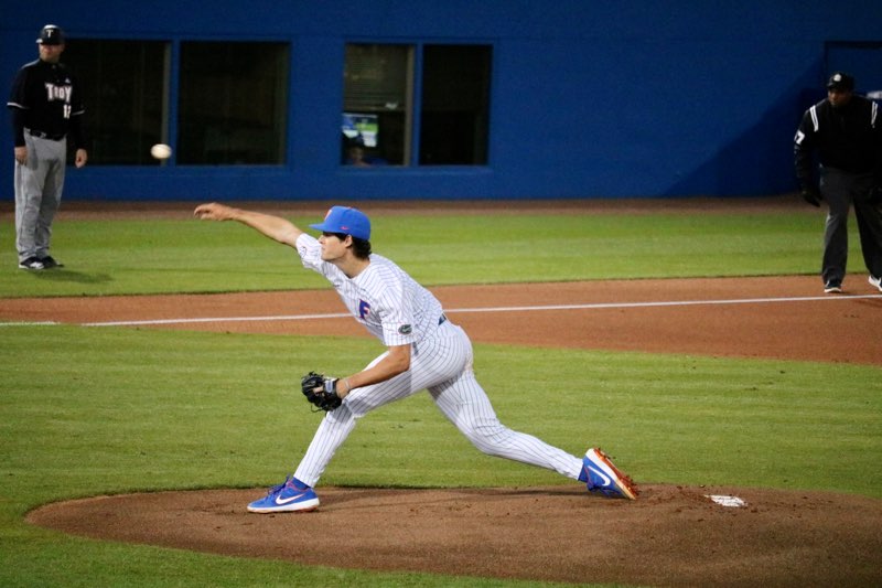 BSB: No. 1 Gators rally to top Troy&nbsp;3-2