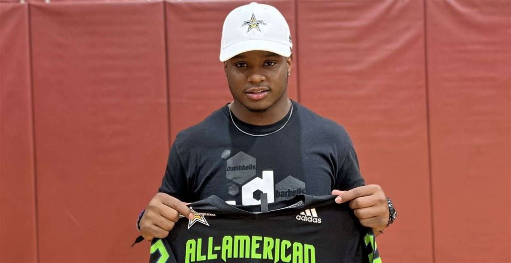 4-Star RB Trevor Etienne Commits to&nbsp;Florida