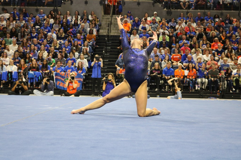 WGYM Liveblog: No. 4 Denver and No. 18 Iowa State at No. 2&nbsp;Florida