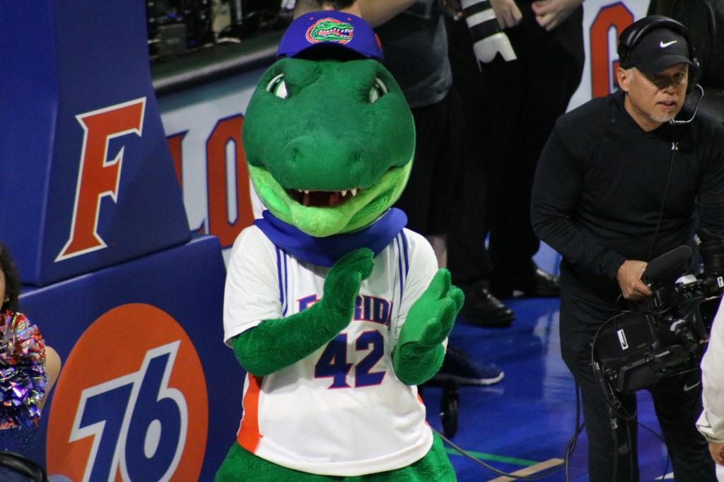 Gators to face West Virginia in SEC / Big 12&nbsp;Challenge