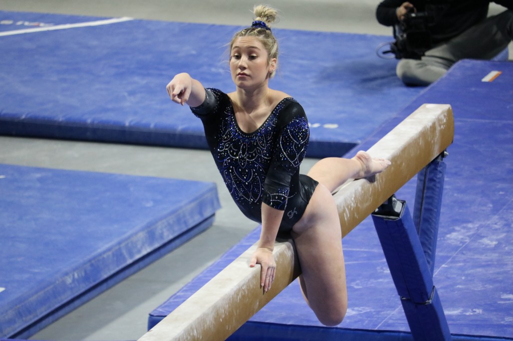 WGYM Liveblog: No. Florida’s Link to Pink v. No. 13&nbsp;Arkansas